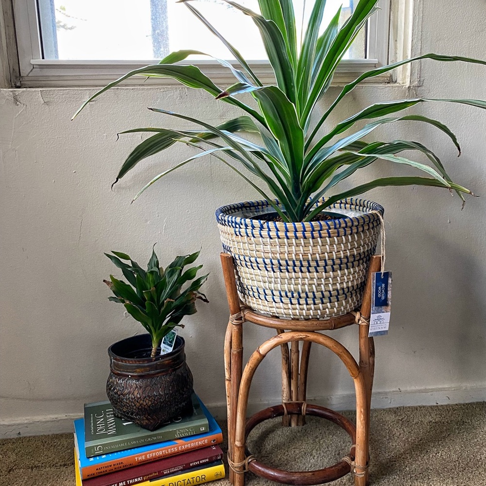 Boho Rattan Standing Planter NWT - Picture 2 of 10
